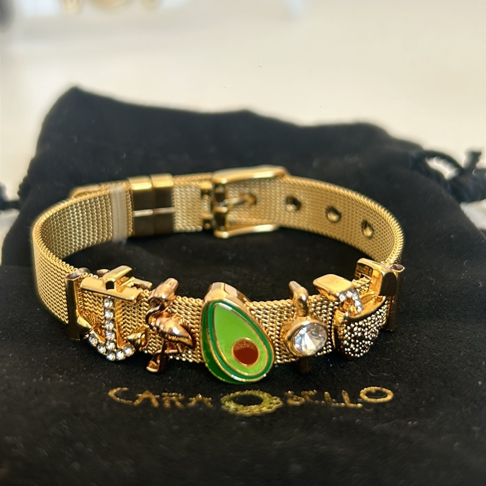 Brand new unworn Cara Osello custom golf charm bracelet